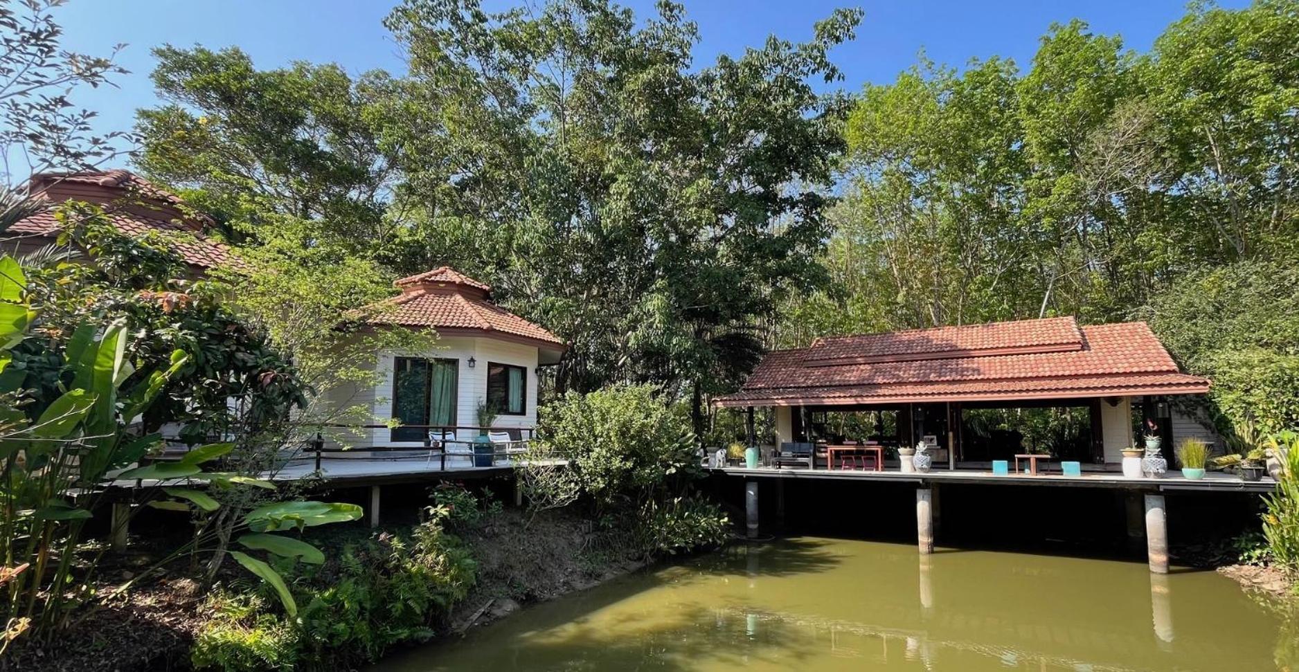 Navari Homestay Rayong Buitenkant foto
